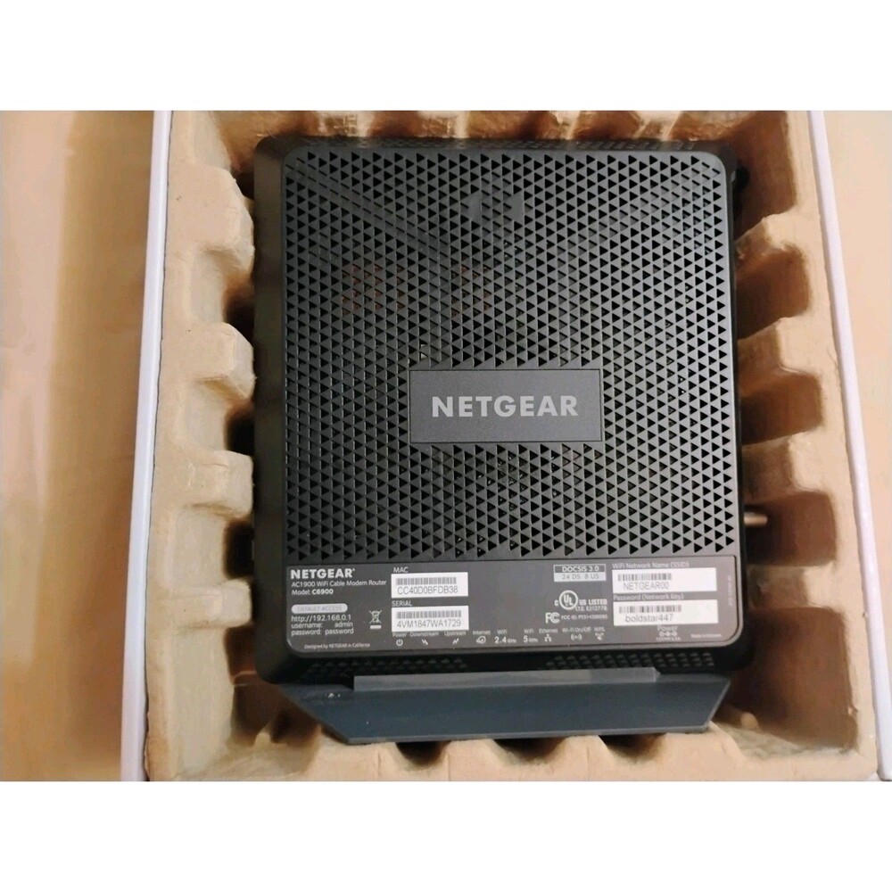 NETGEAR Nighthawk AC1900 WiFi Cable Modem Router C6900 - Picture 4 of 7